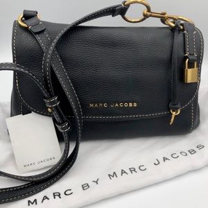 Black Marc Jacobs boho grind: